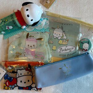 Sanrio Pochacco 7 piece Gift Bundle